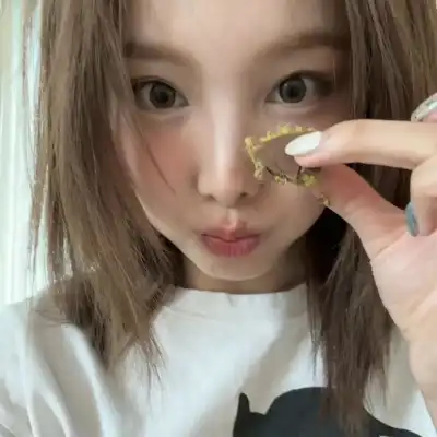 康妙颜